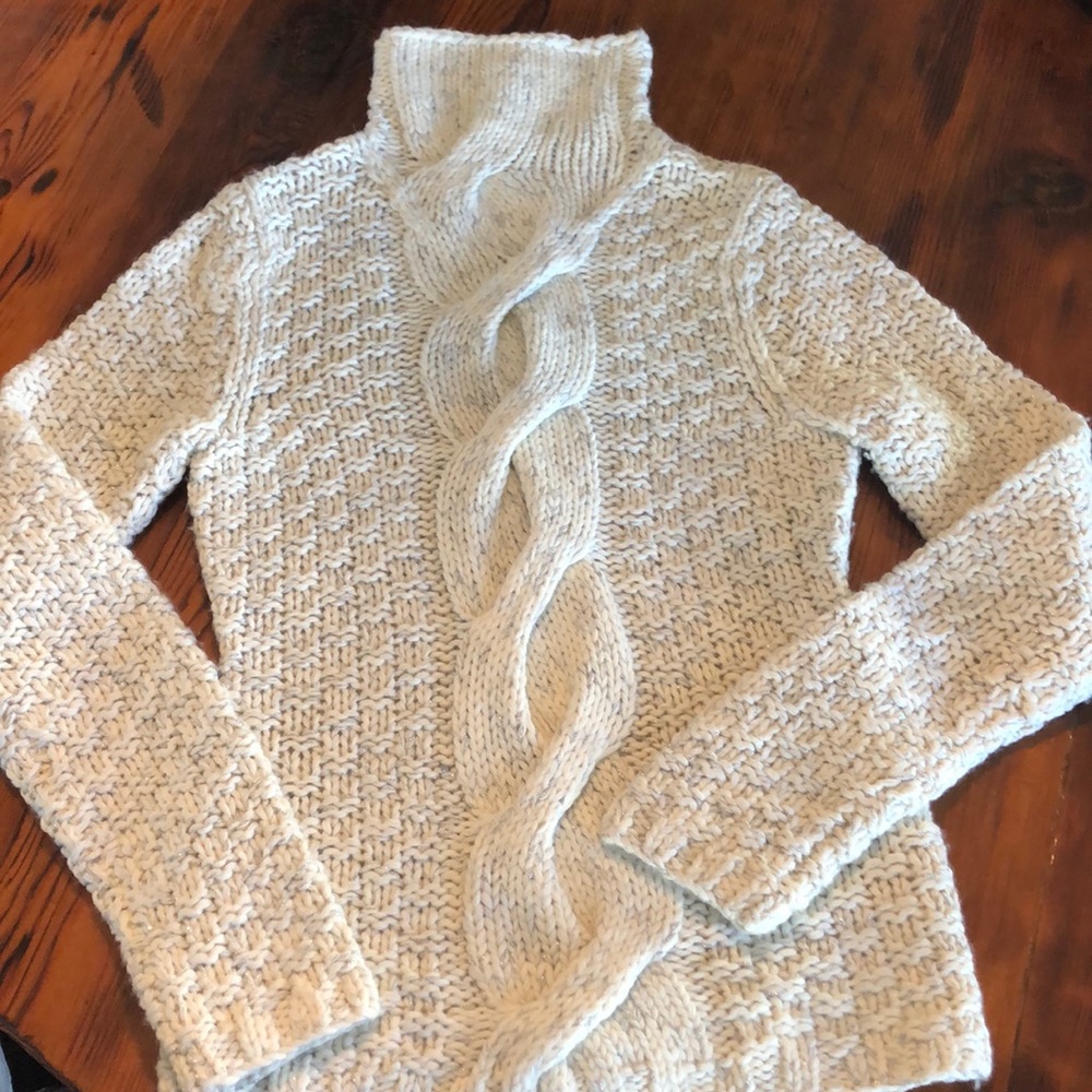 MODA International | Women’s Holiday Sweater